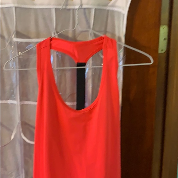 Old navy hot pink work out tank top - Picture 1 of 2